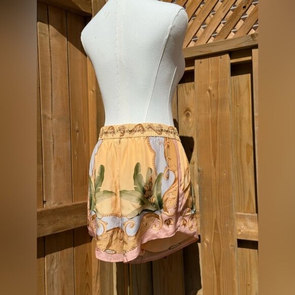 🆕 FARM Rio 🧿 NWOT Multicolor Banana Royalty Kaleidoscope Shorts, Sz M - Picture 7 of 15